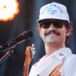 Caloncho-voltea-al-pasado-con-una-sonrisa-en-el-rostro