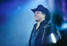 JULIÓN ÁLVAREZ: UNA NOCHE DE REGIONAL EN EL JALISCO